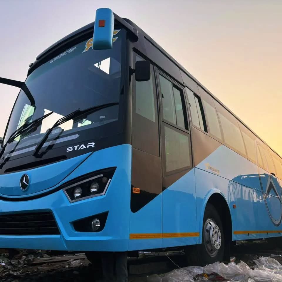 WhatsApp Image 2025-12-04 at 16.07.00_7662fabf.jpg - Supreme Car Rental